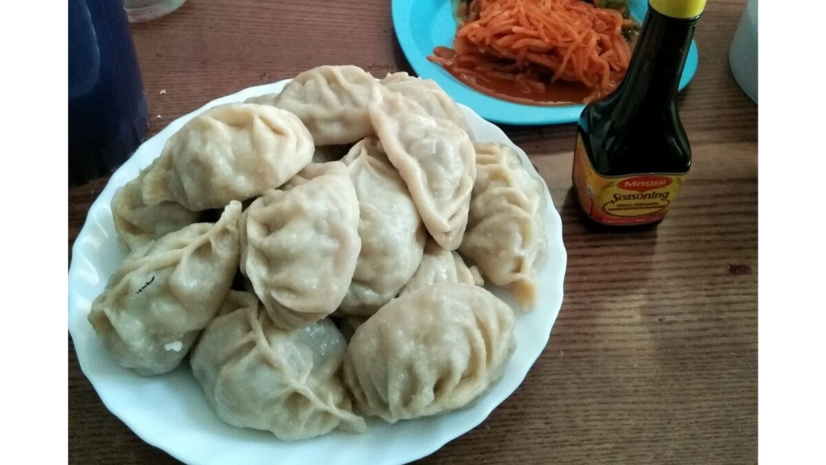 モンゴル家庭料理２・ボーズ